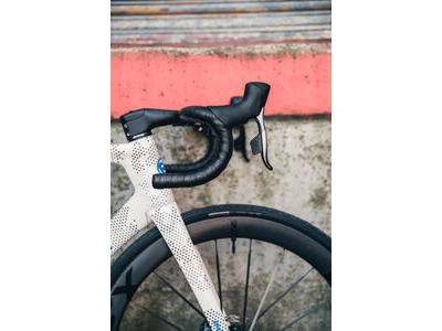 Cadex Race Handlebar Tape click to zoom image