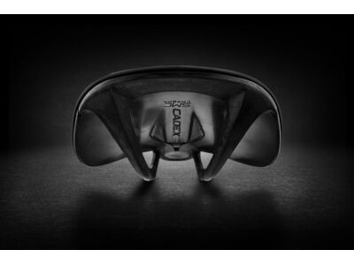 Cadex Amp click to zoom image