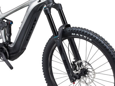 Giant Reign E+ 3 click to zoom image