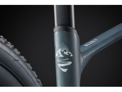 Giant Revolt 2 Asphalt Green click to zoom image