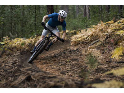 Giant Anthem Advanced SL 2 Mariana Blue click to zoom image