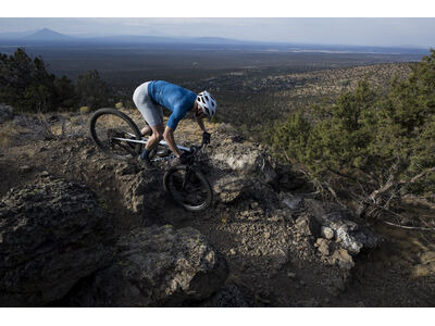 Giant Anthem Advanced SL 2 Mariana Blue click to zoom image