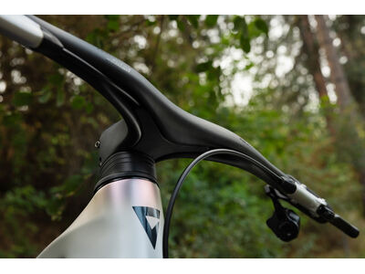 Giant Anthem Advanced SL SE White / Carbon click to zoom image