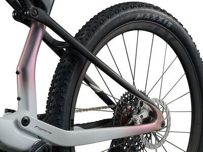 Giant Anthem Advanced SL SE White / Carbon click to zoom image