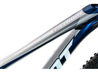 Giant Fathom 29 1 click to zoom image