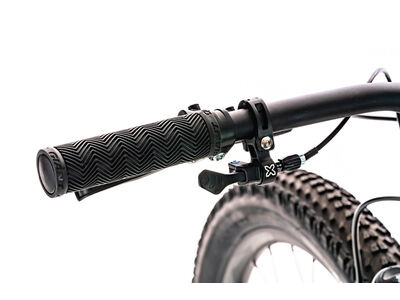 Giant Fathom 1 click to zoom image