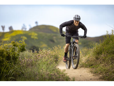 Giant Fathom 29 1 click to zoom image