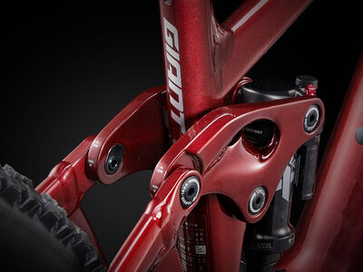 Giant Reign E+ 2 click to zoom image