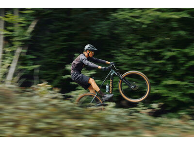 Giant Talon E+ Asphalt Green click to zoom image