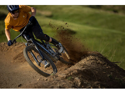 Giant Trance Advanced E+ 1 Carbon / Tactical Grey click to zoom image