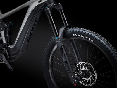 Giant Reign E+ 3 click to zoom image