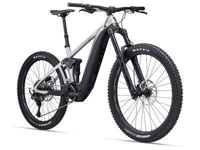 Giant Reign E+ 3 click to zoom image