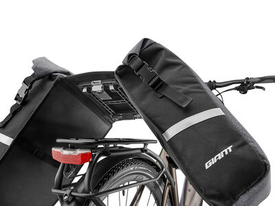 Giant Transporter Mik Pannier Bag 48L click to zoom image