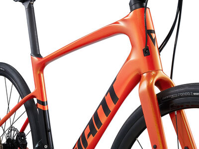 Giant FastRoad Advanced 2 Helios Orange click to zoom image