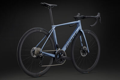 Giant TCR Advanced 0 Di2 click to zoom image
