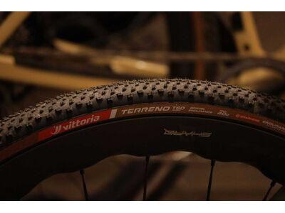 Vittoria TYRE Vit Ter T60 Mixed 700x45c Endura Br click to zoom image