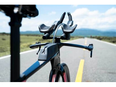 LIV Avow Advanced SL click to zoom image