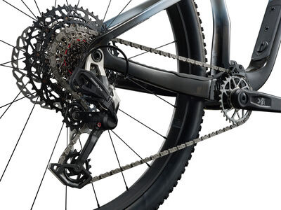 LIV Pique X Advanced SL 2 White / Carbon click to zoom image