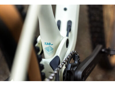 LIV Embolden Pale Moss click to zoom image