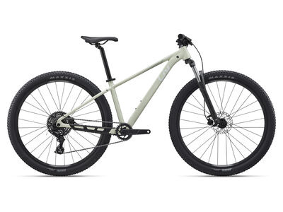 LIV Tempt 4 Pale Moss